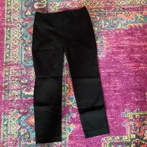 Ann Taylor Loft Julie Straight Size 2 Black